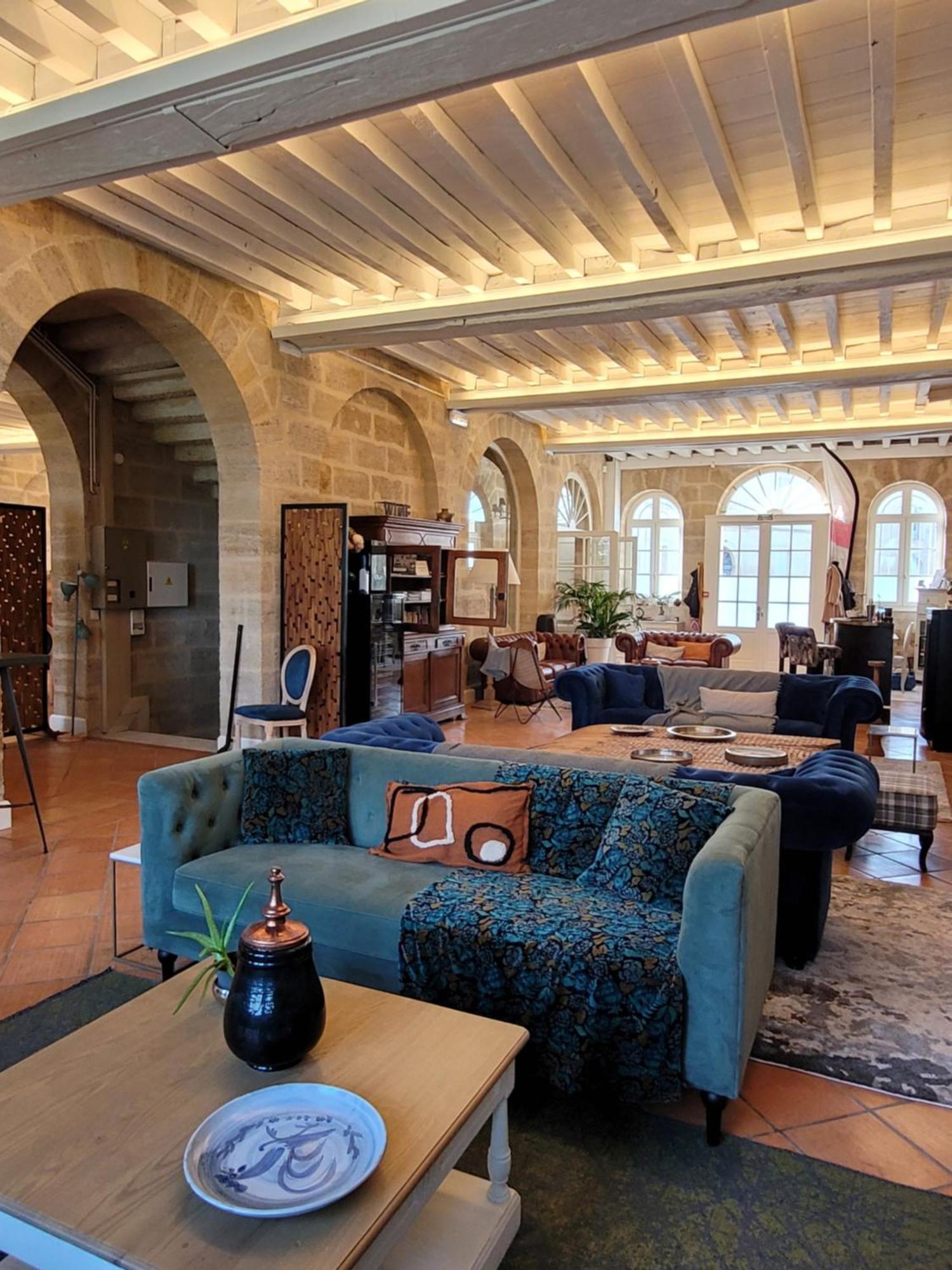 Pavillon Des Millesimes, Piscine & Spa * Lussac (Gironde)