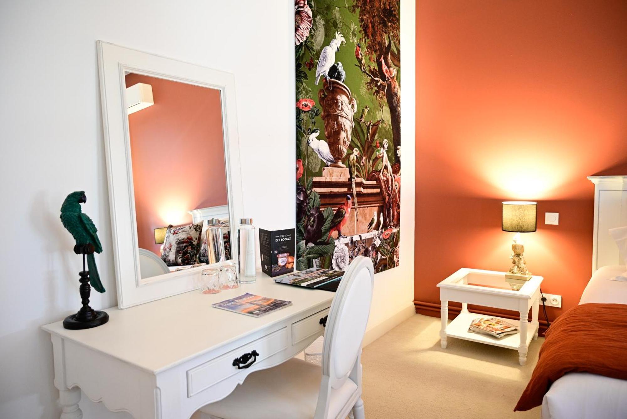 Bed & Breakfast Pavillon Des Millesimes, Piscine & Spa Lussac (Gironde)