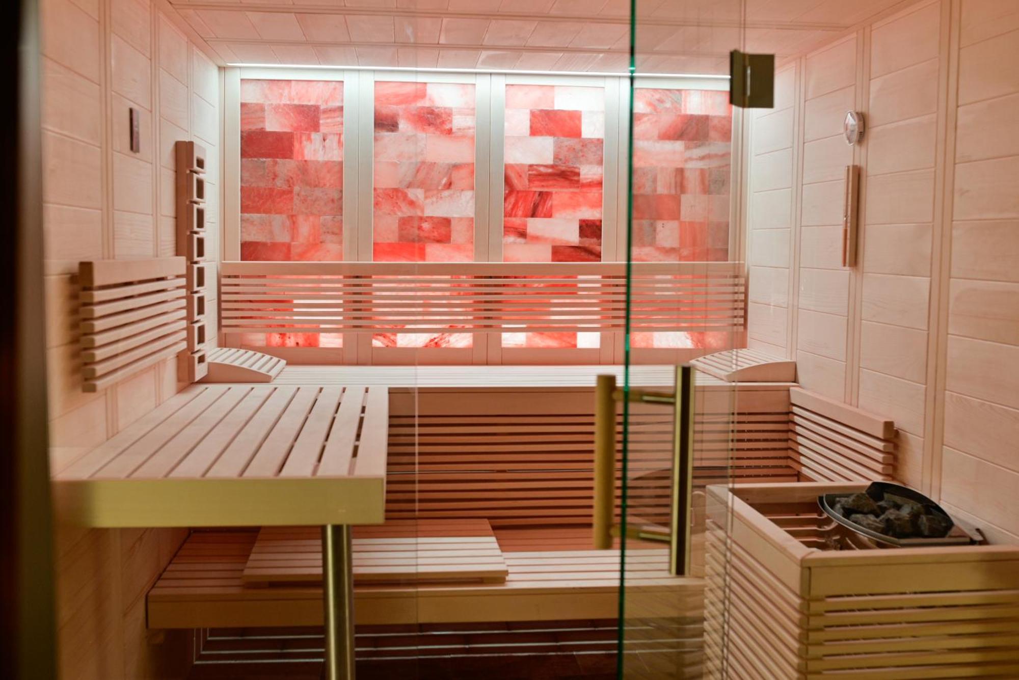 Pavillon Des Millesimes, Piscine & Spa *